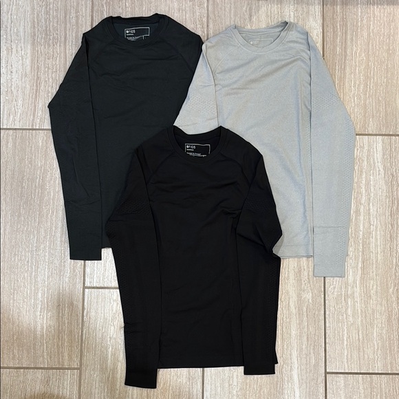 FIGS XS Salta Performance Underscrub Shirt Bundle - Picture 1 of 8